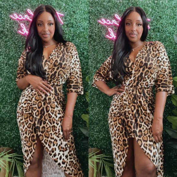 Leopard Print V-Neck Dress - Picture 3 of 4